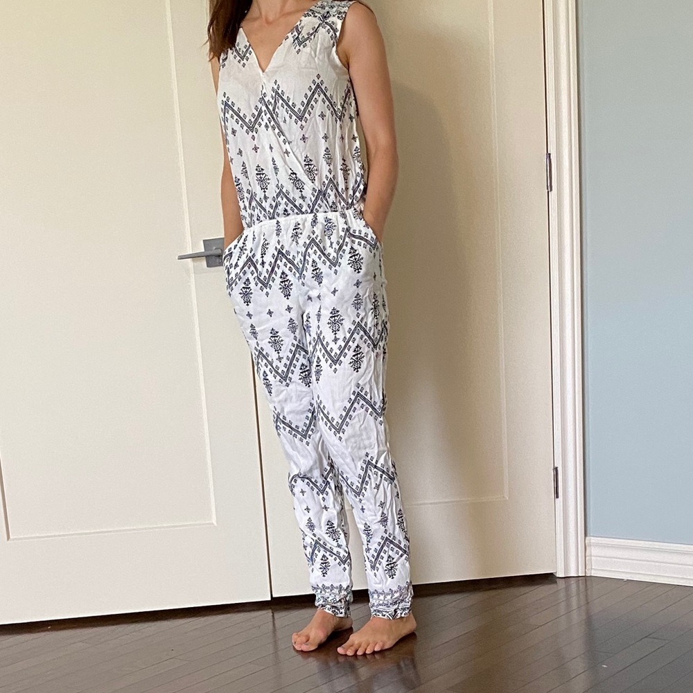 Light cotton jumper